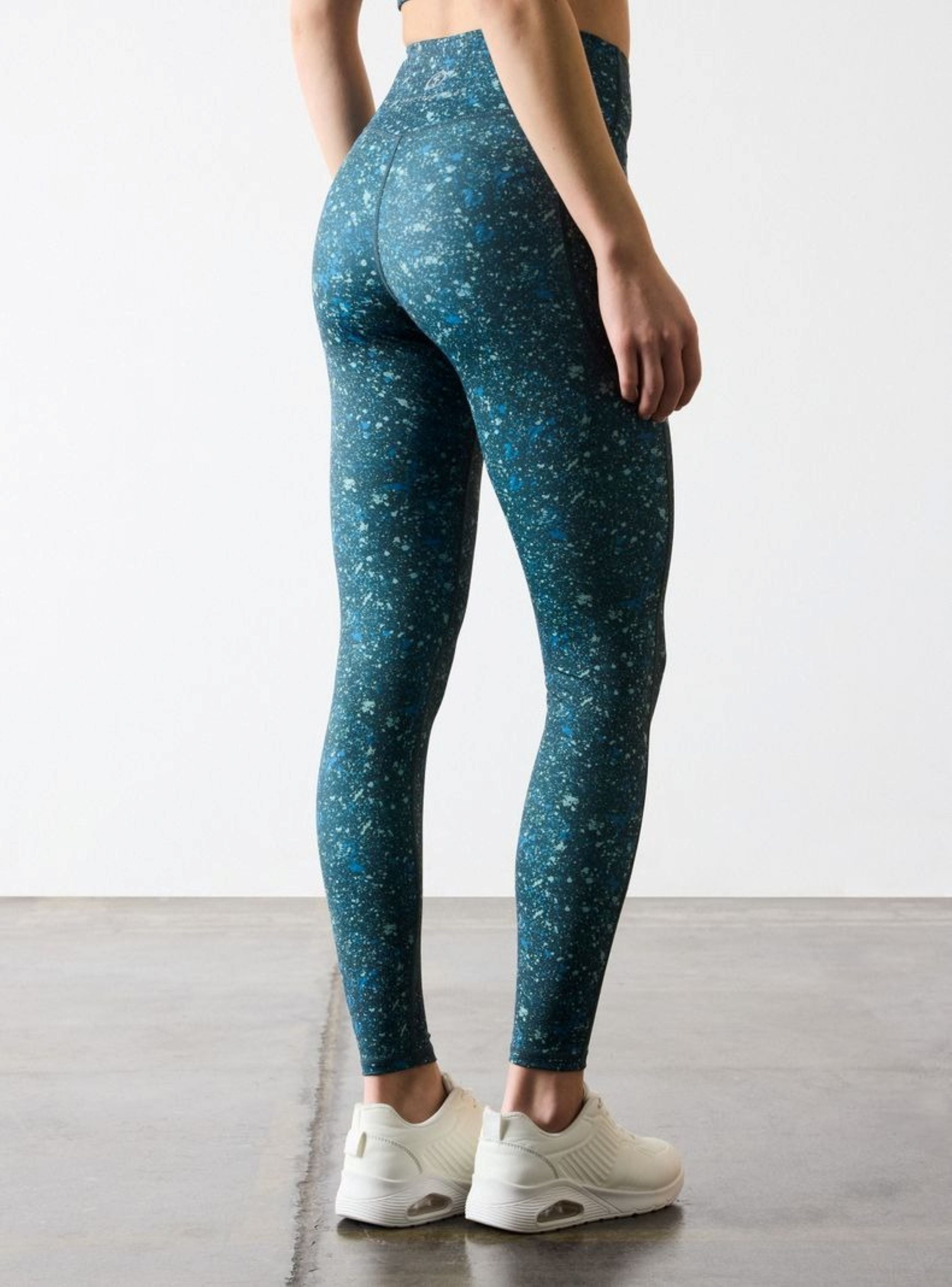 CALZA DISEÑO ESTAMPADO