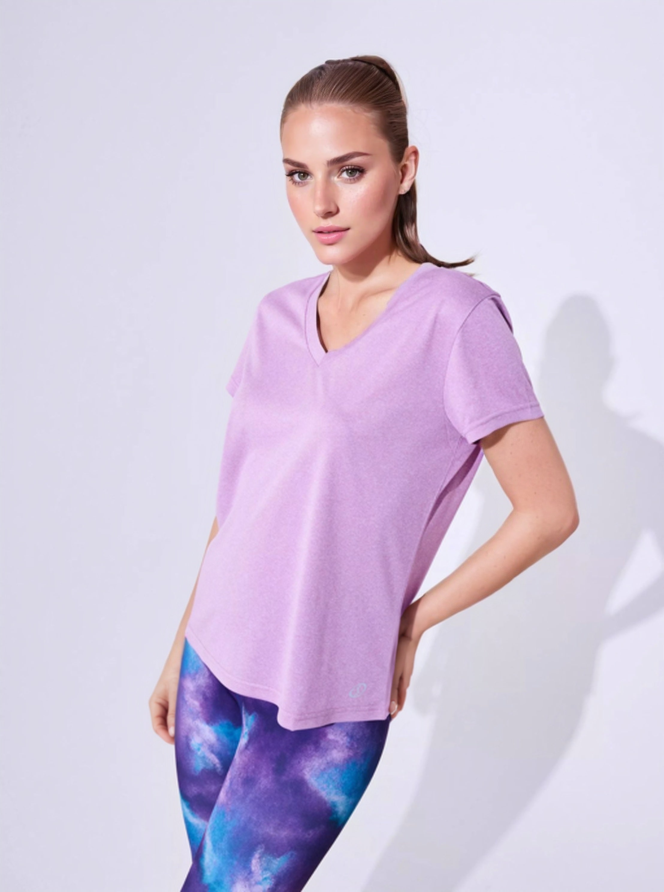 POLERA TECNICA CUELLO V