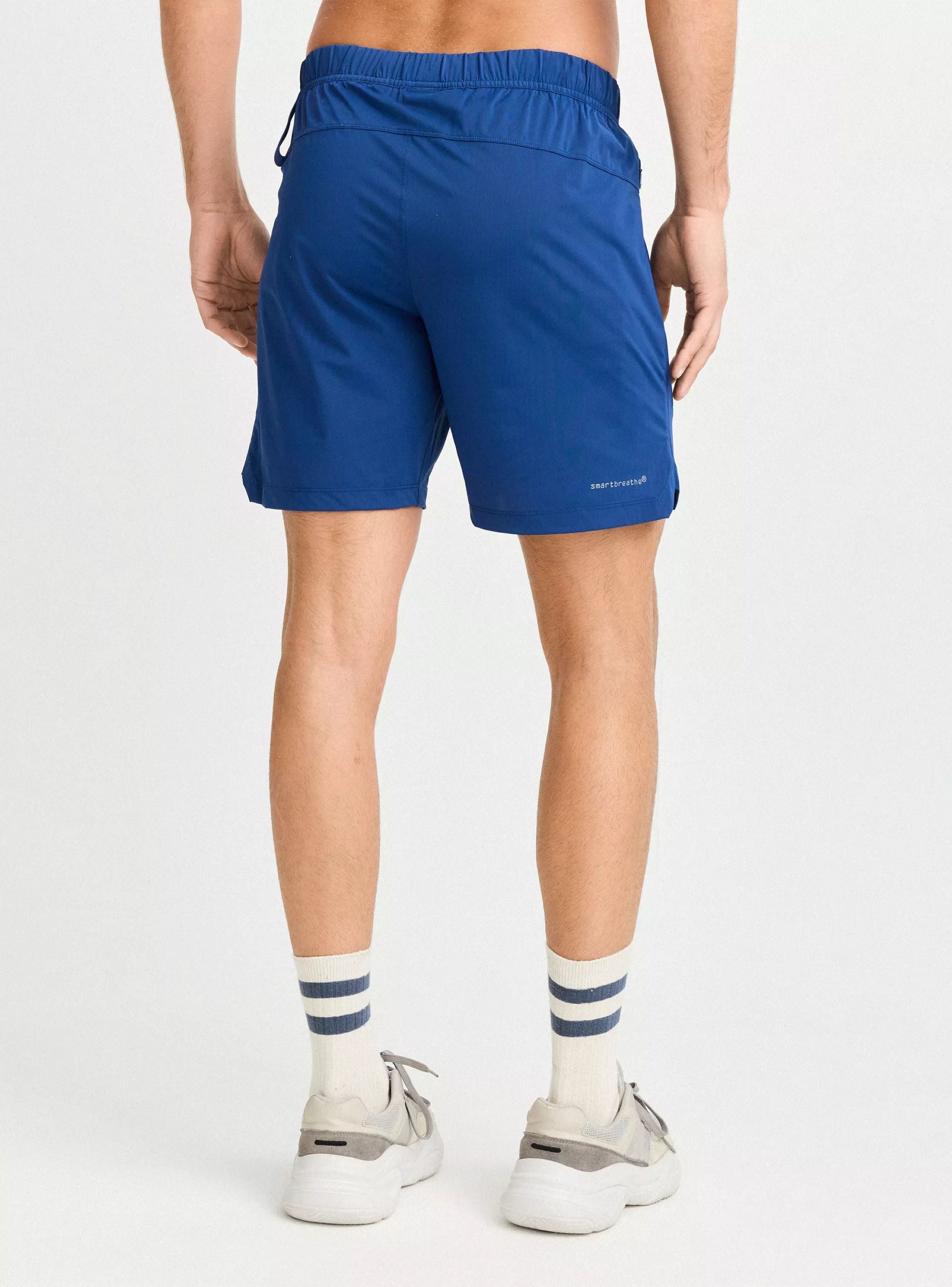 SHORT DEPORTIVO MALLA INTERIOR