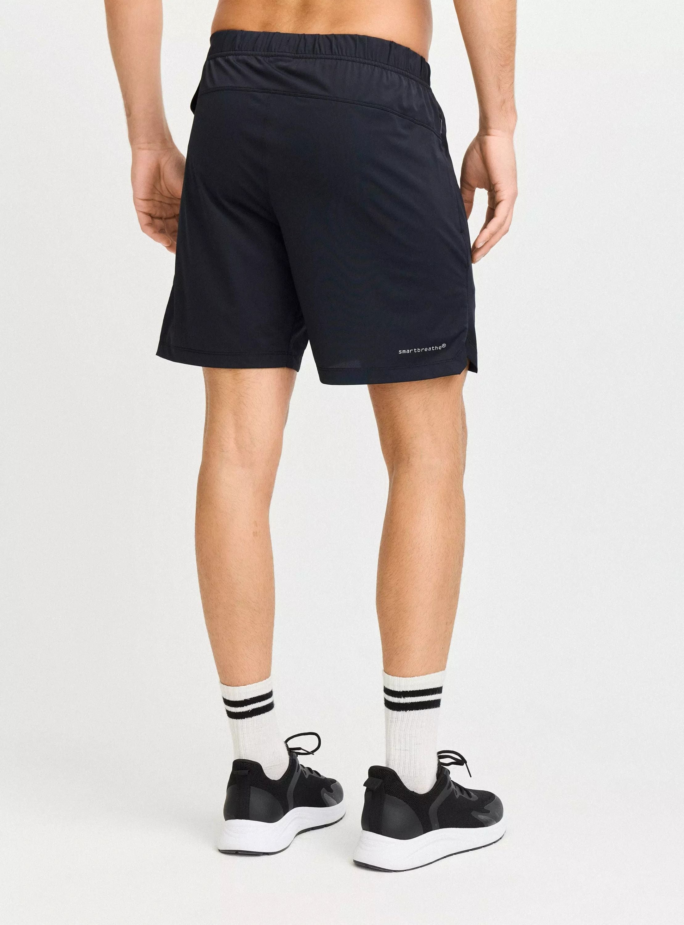 SHORT DEPORTIVO MALLA INTERIOR