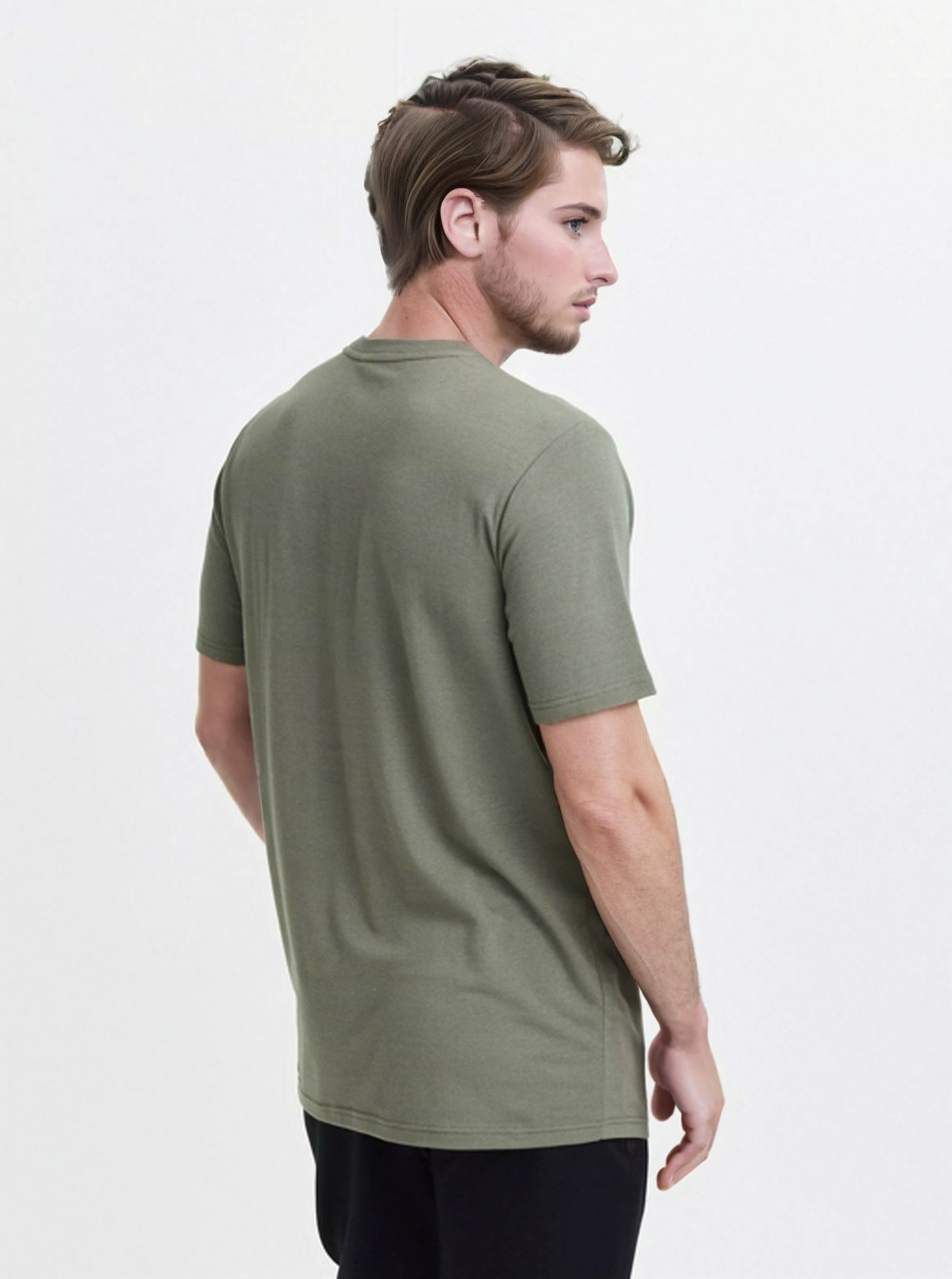 POLERA ESTAMPADA CORTE CURVO