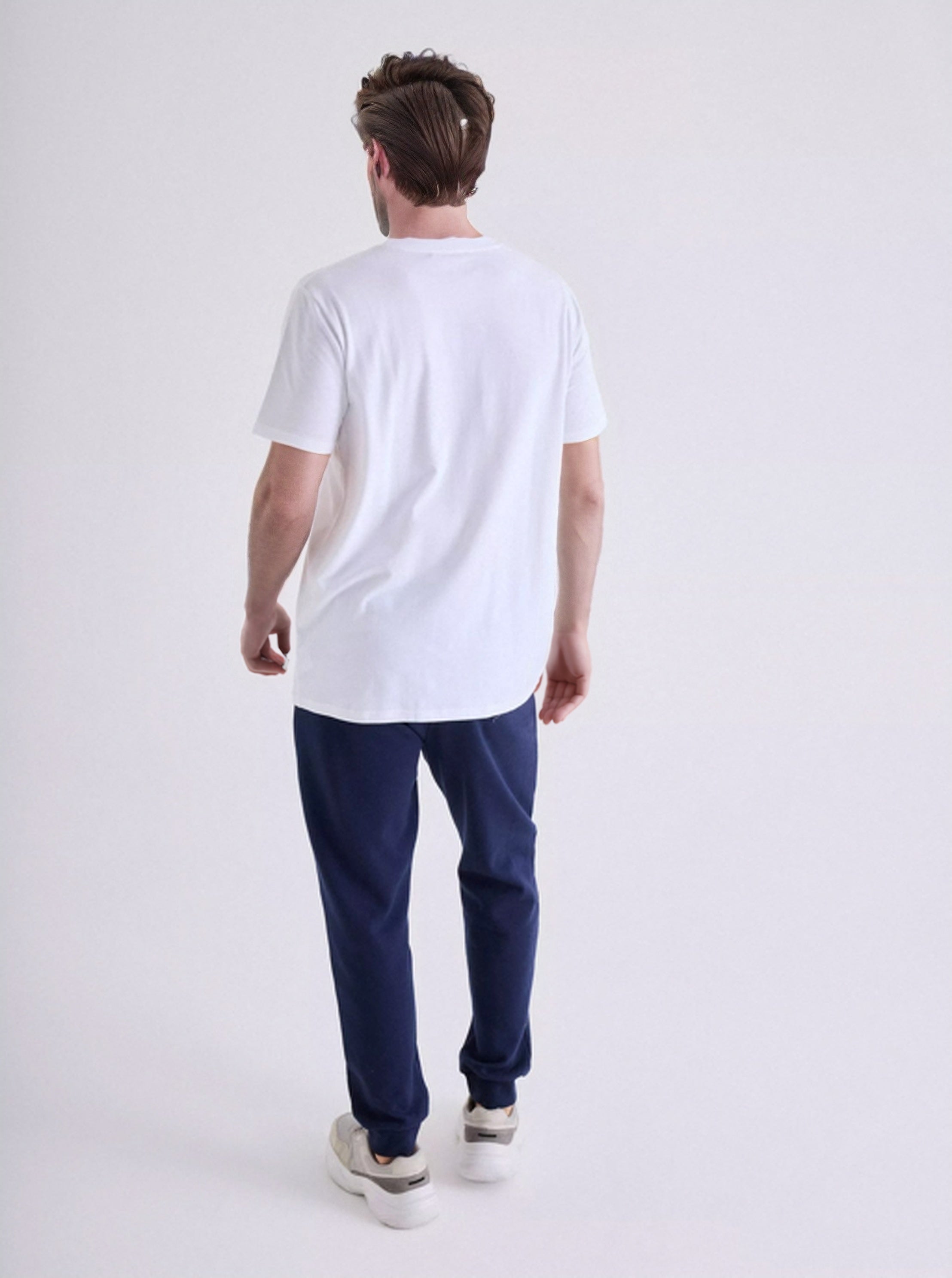 POLERA GRAFICA ESTAMPADA