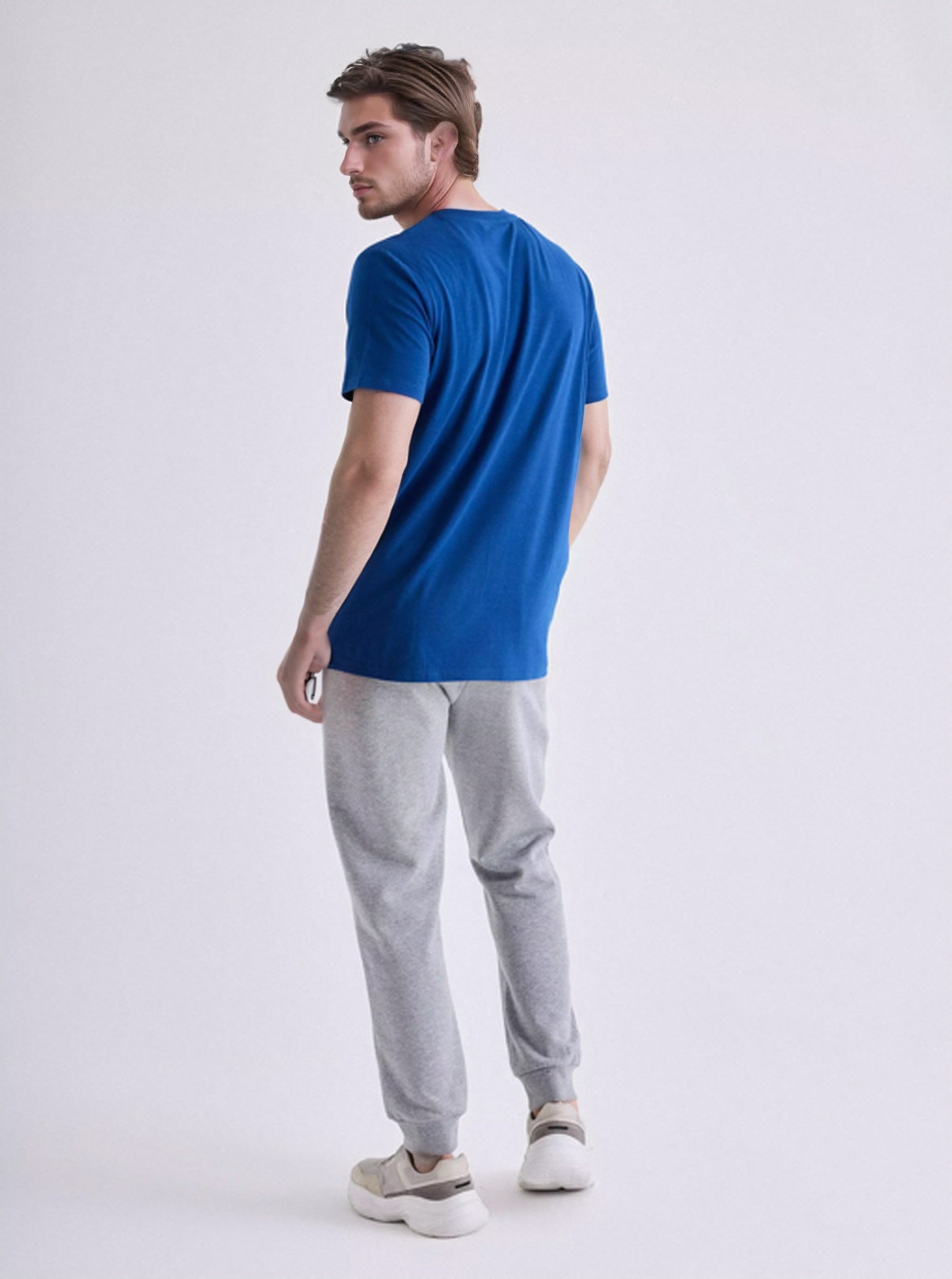 POLERA GRAFICA ESTAMPADA