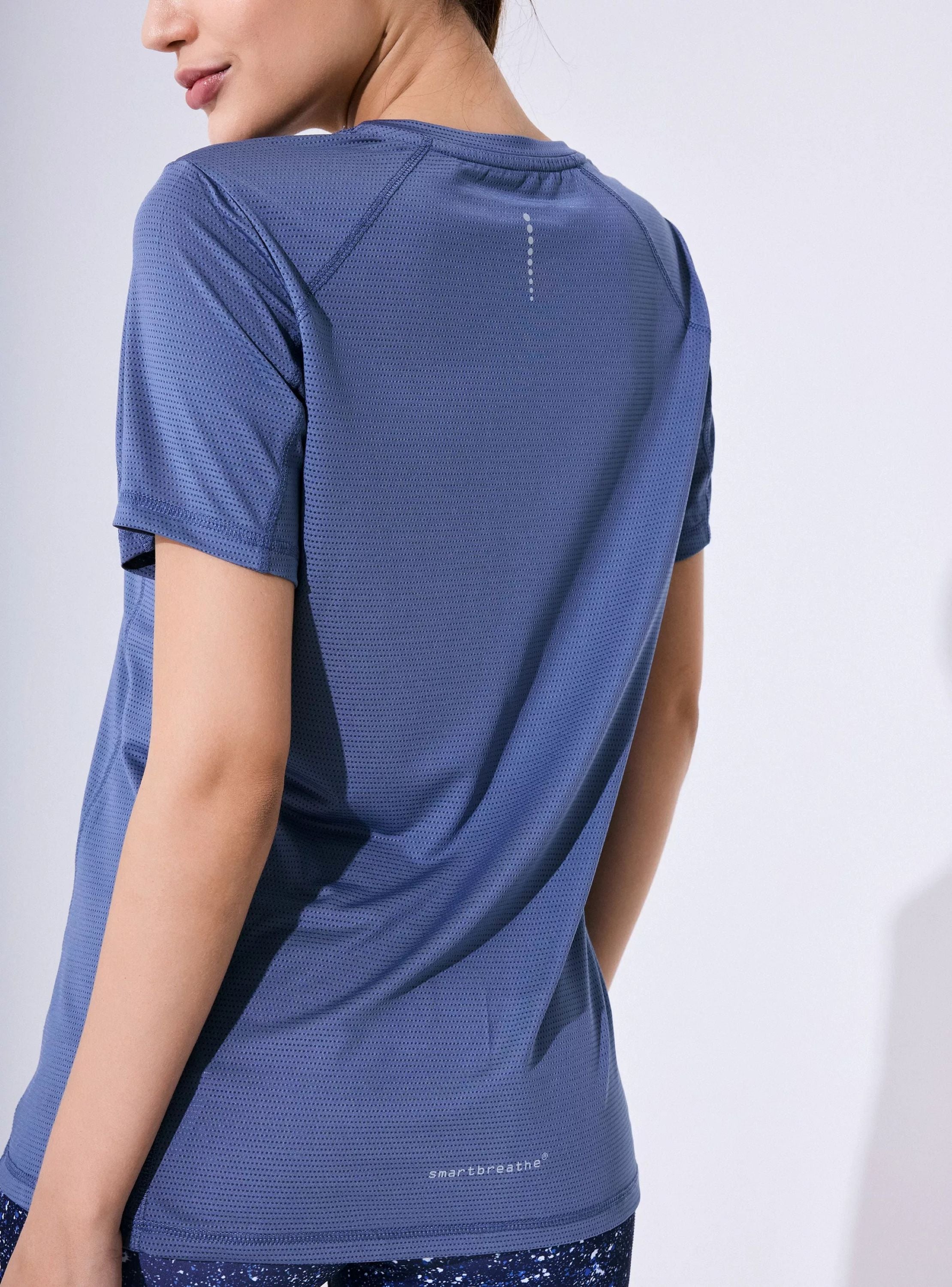 POLERA TEXTURA MESH