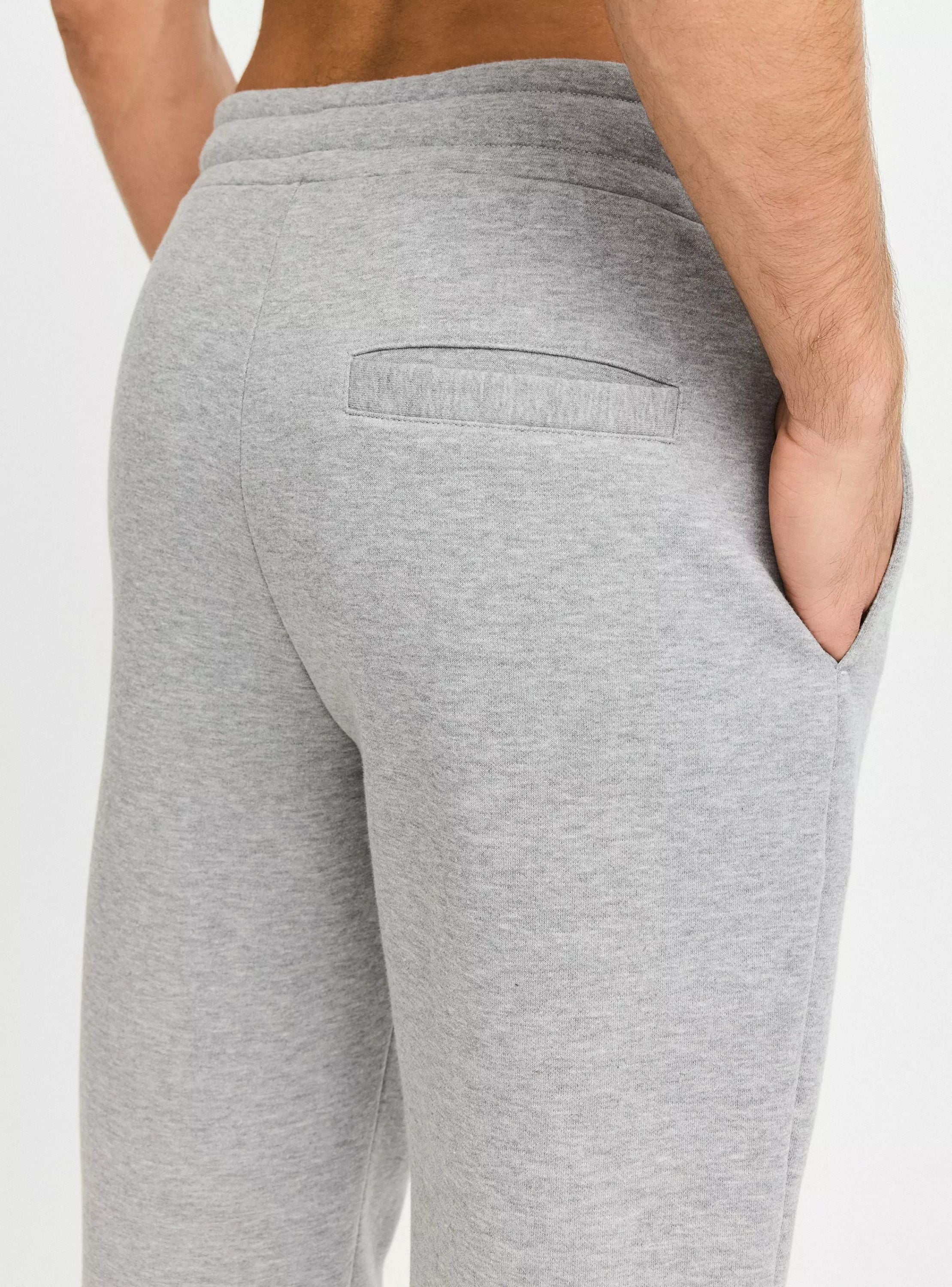 PANTALON CORTES RODILLA
