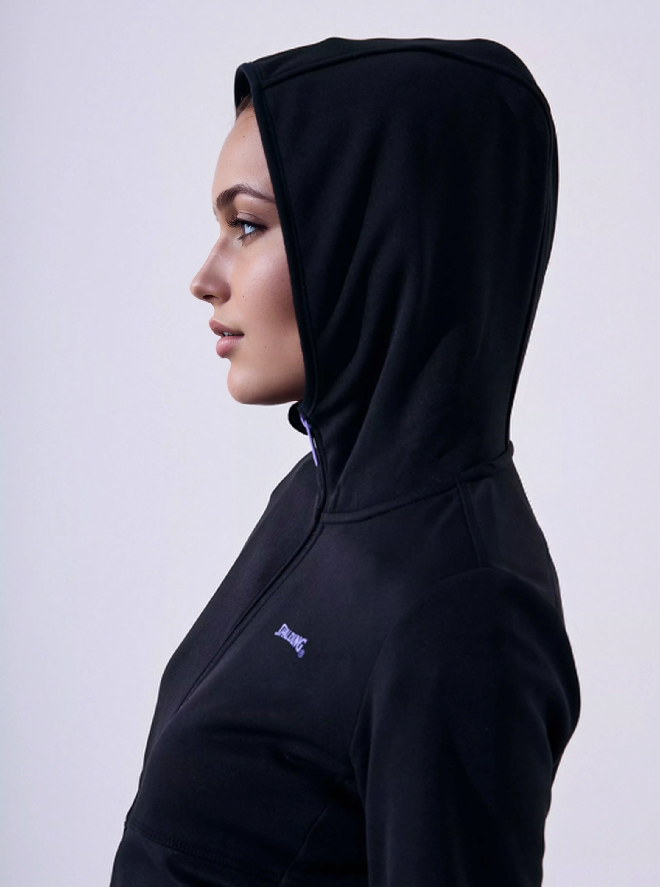 POLERON TECNICO CON GORRO INTERIOR FLEECE